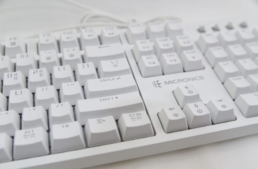 Astrohaus Unveils Wordrunner: A Mechanical Keyboard Designed for Writers