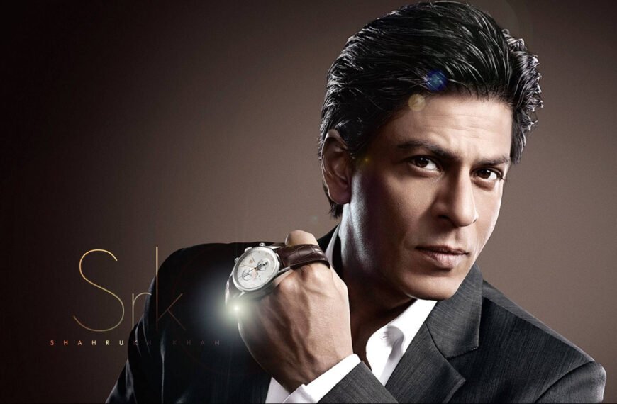 Shah Rukh Khan Teases Fans…