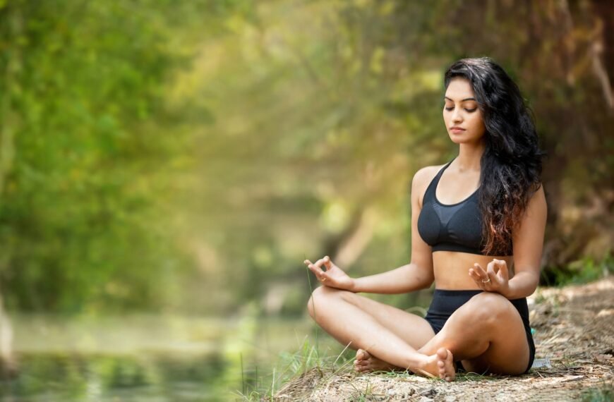 Transform Your Life with Yoga: Discover the Benefits