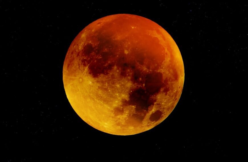 Don’t Miss Tonight’s Blood Moon: How to Watch and Capture It