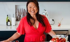 Bakehouse Drama: Influencer Faces Recipe…