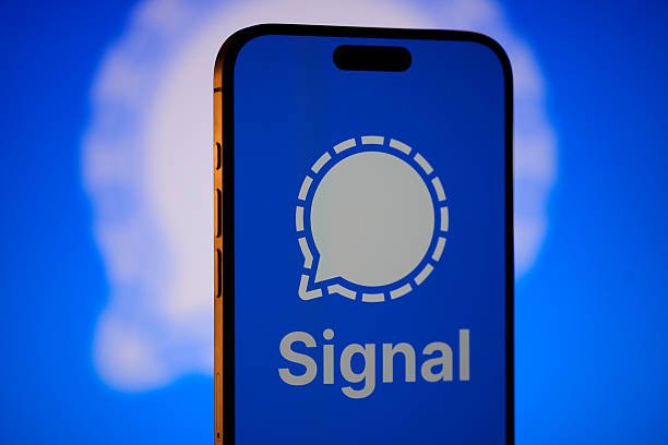 Signal App Secrets: Is Your…