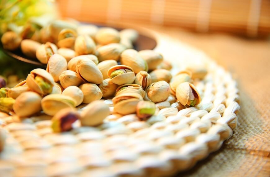 Why Eating Pistachios Is Good…