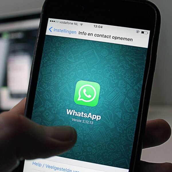 WhatsApp’s New Call Features: Mute & Camera Off&hellip;