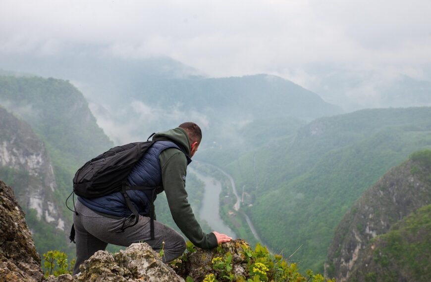 Hiking or Trekking: What’s Best for Your Next Nature Trip?