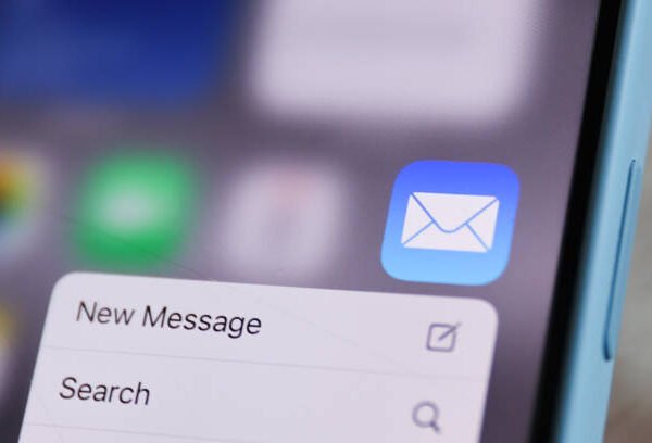 Trump Asks Apple to Focus on U.S. iPhone&hellip;