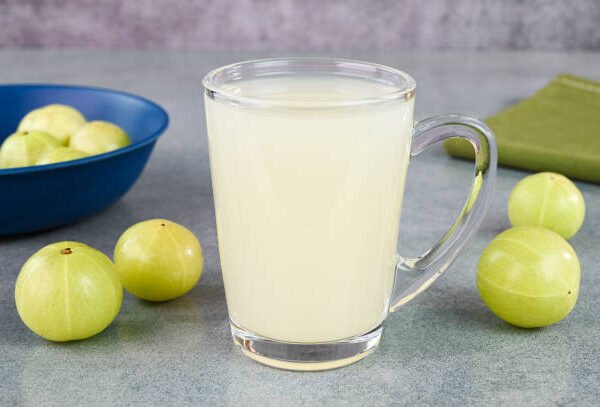 Refresh Your Health with Daily Amla Moringa Shots