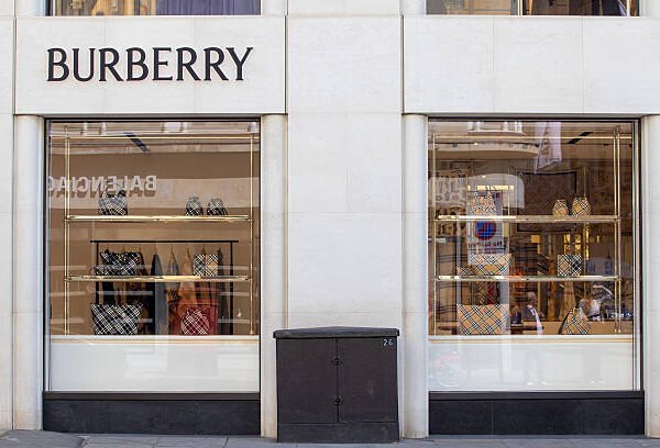 Burberry Cuts Jobs to Save Brand: What’s Changing&hellip;