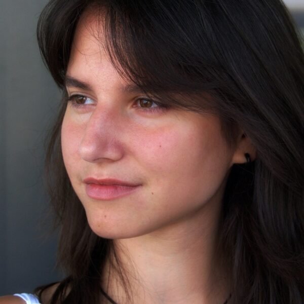 Why Some People Still Say No to AI