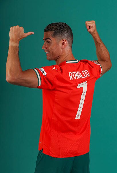 Ronaldo’s Historic Chase: Can He Reach 1,000 Career…