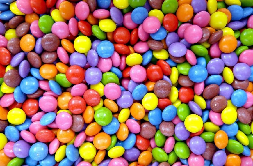 What’s Replacing Artificial Food Colors? Here’s the Colorful Truth
