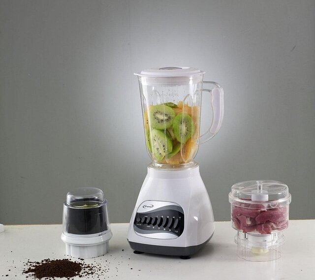Is Blending or Grinding Food Bad for You? Know the Truth
