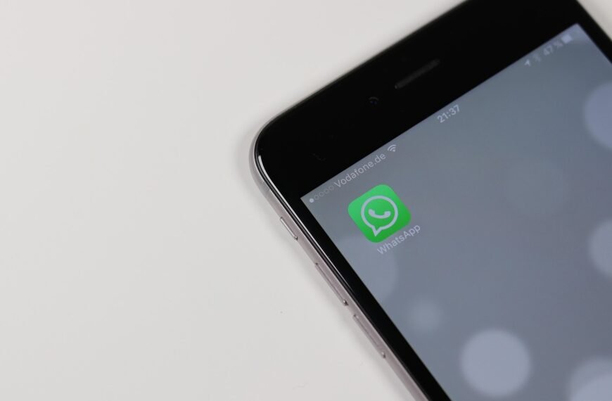 WhatsApp Shuts Down 6.8 Million Scam Accounts – What You Need to Know