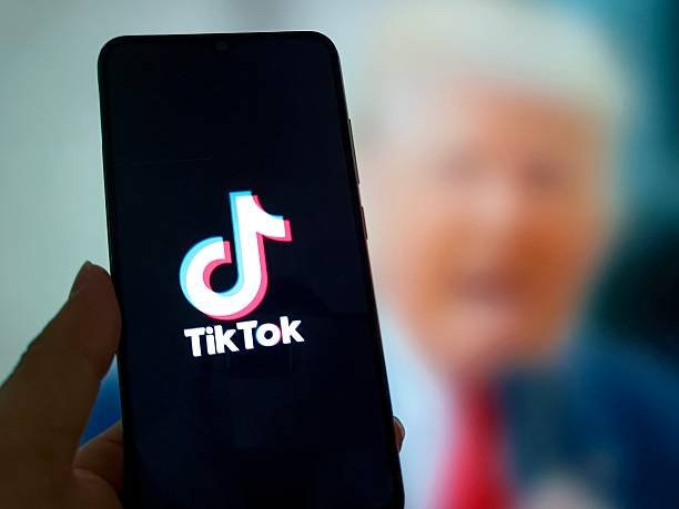 Trump Clears TikTok Deal With…