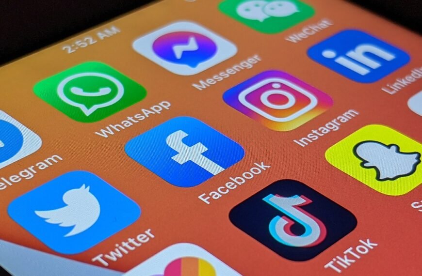 TikTok Under Fire for Child…