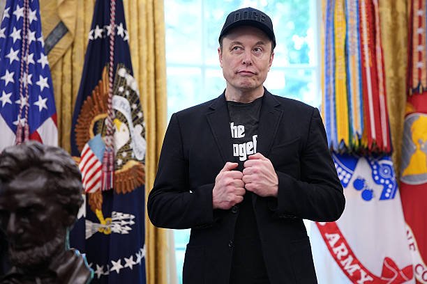 Musk Hits Half-Trillion Net Worth