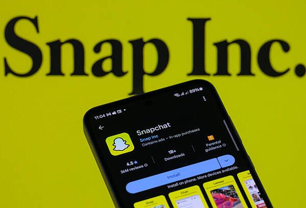 Snapchat Memories Fee Sparks Outrage Among Users