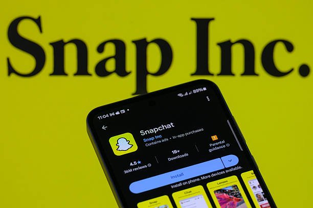 Snapchat Memories Fee Sparks Outrage Among Users