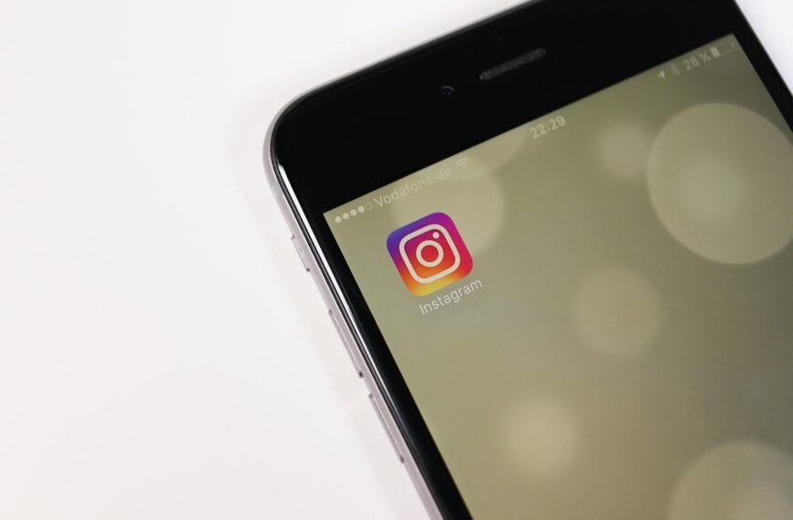 Instagram’s New Gold Ring Award: A Fresh Way to Celebrate Creators