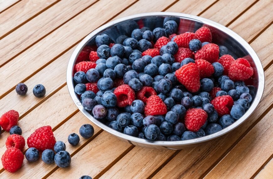 Why Antioxidants Are Essential and Foods You Must Eat Daily