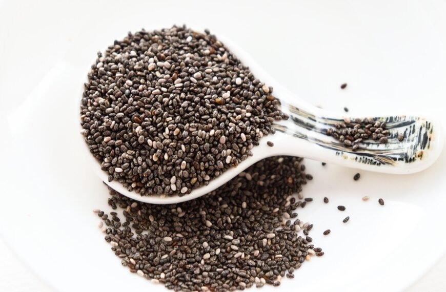Chia Seeds for Winter Skin: Your Secret to a Natural Glow