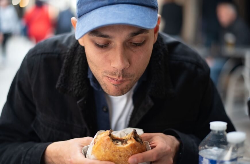 Do You Eat Because of Stress? Here’s Why It Happens?