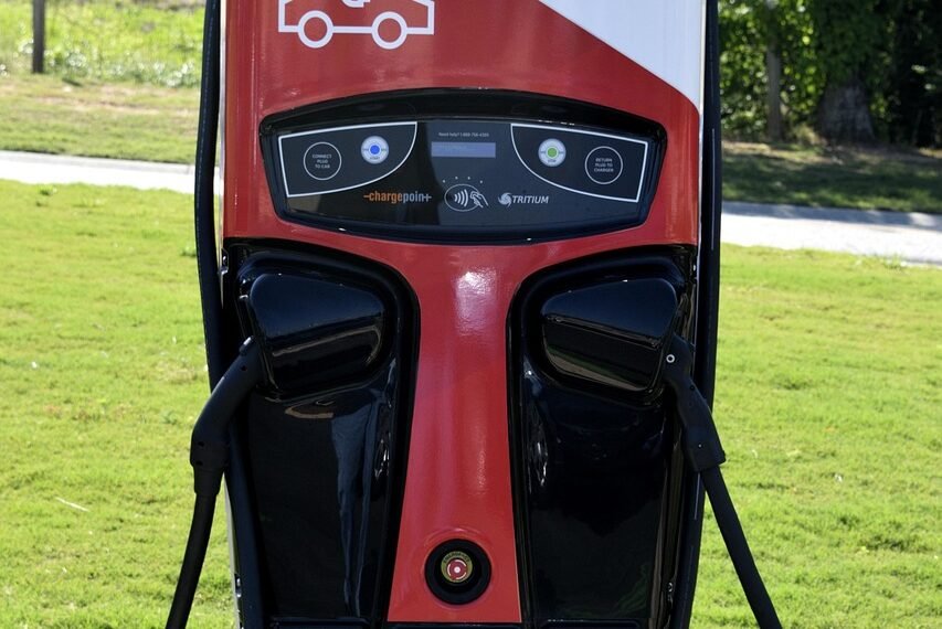 7 Ways to Make Your EV Battery Last Longer