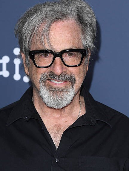  ‘Lizzie McGuire’ Star Robert Carradine Dies at 71, Cast Pays Tribute