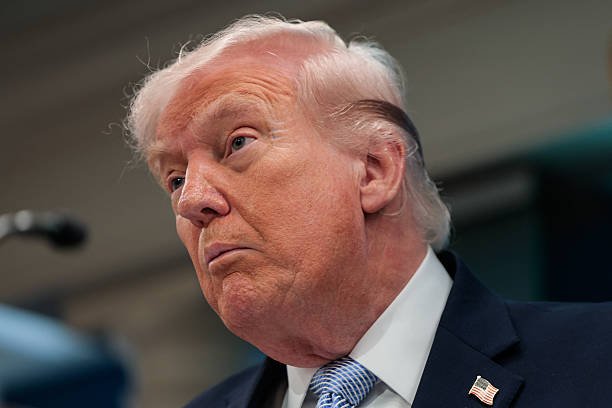 Iran’s 3-Stage Proposal for Talks With US: End War, Hormuz, Then Nukes