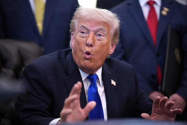 Trump Calls Hormuz Strikes Exchange ‘Love Tap’, Iran Issues ‘Lion’ Warning