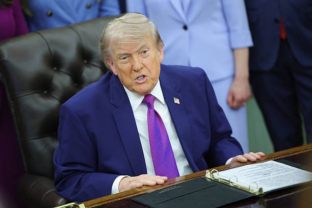 Trump Warns Mideast Truce on ‘Life Support’, Iran Says Ready for Any Aggression