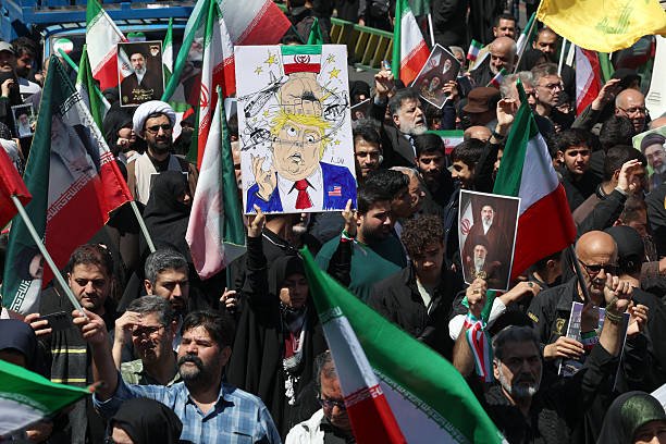 ‘Heard Good Things’: Trump Says He’d Be ‘Honoured’ to Meet Iran’s Mojtaba Khamenei